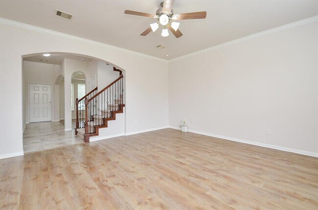 Building Photo - 5610 White Camelia Ct