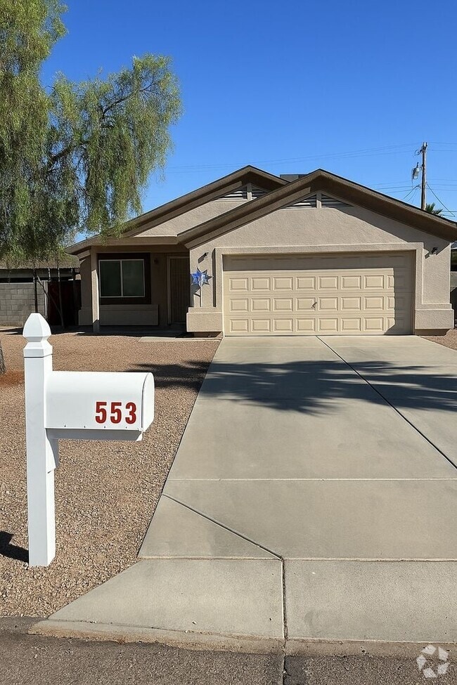 Building Photo - Charming 3BR House in Phoenix