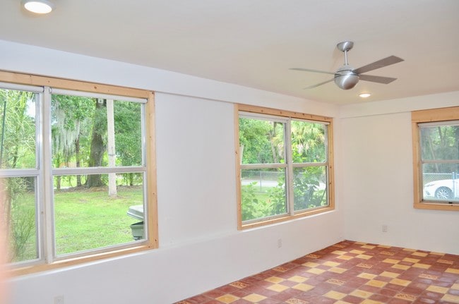 Building Photo - 1274 36th St