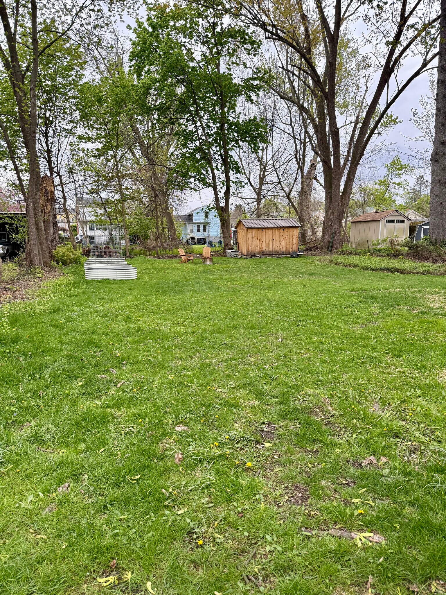 Building Photo - 327 Cascadilla St