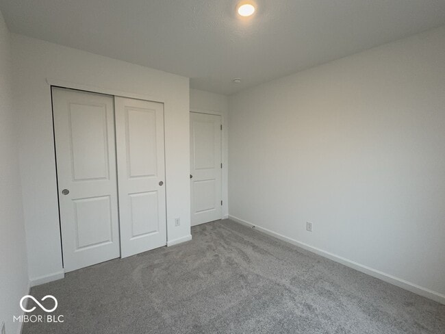 Building Photo - 3479 Seminole Dr
