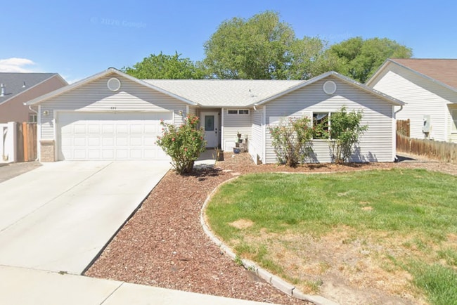 Building Photo - 471 Gunnison Way