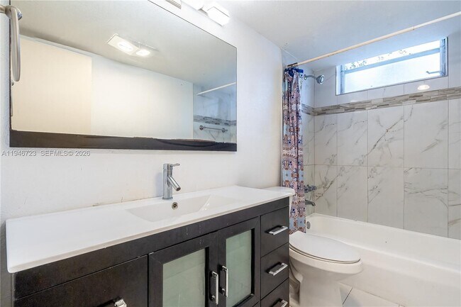 Building Photo - 3030 Marcos Dr