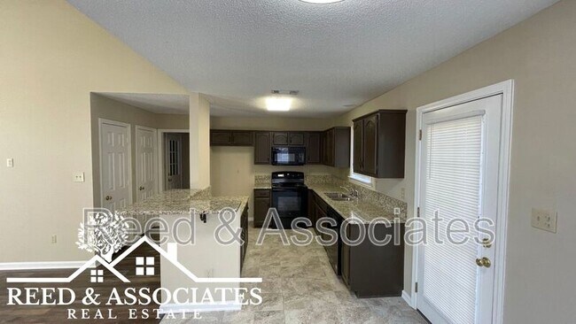 Building Photo - 5632 Pecan Trce