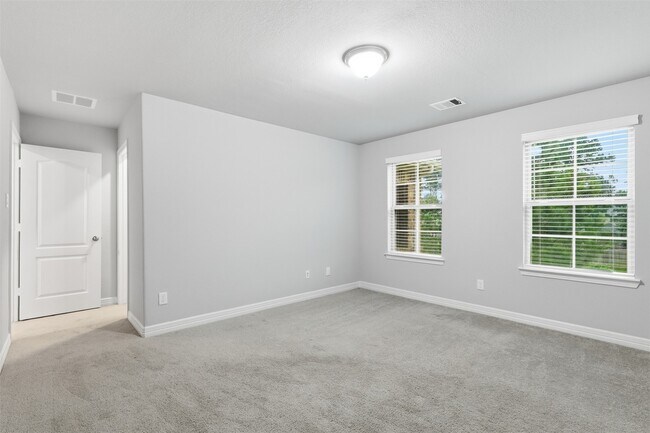 Building Photo - 119 Buttonwood Ct