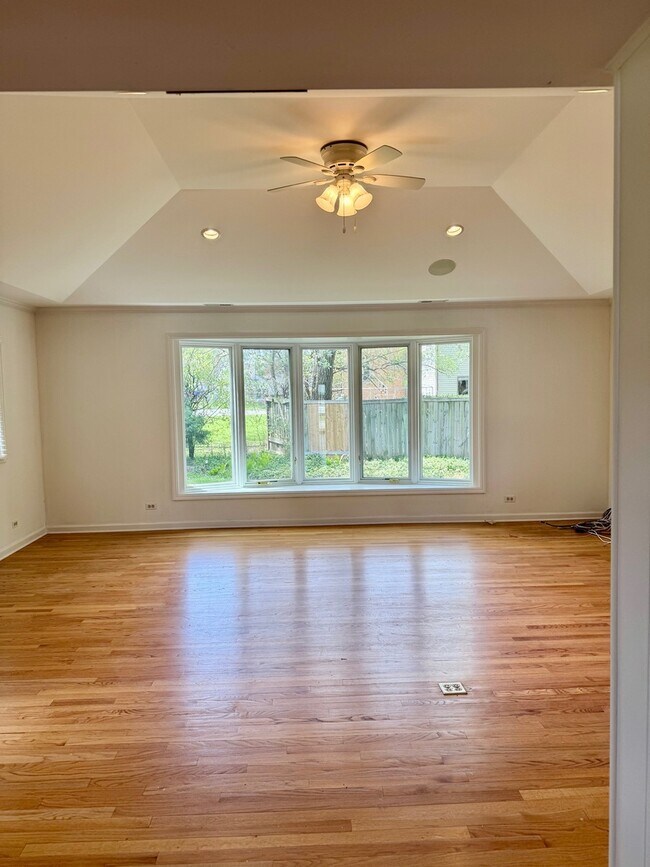 Building Photo - 3129 Sprucewood Rd