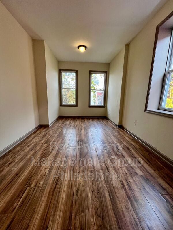 Building Photo - 1631 Edgley St