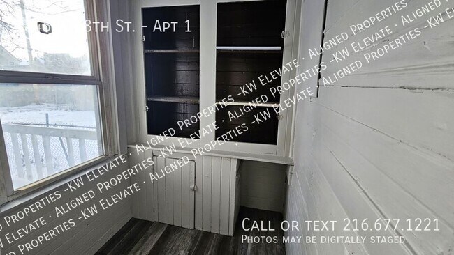 Building Photo - 1845 W 48th St
