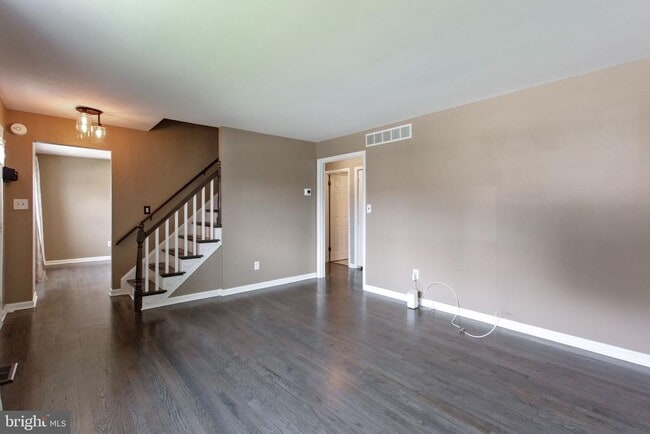 Building Photo - 9106 Santa Rita Rd