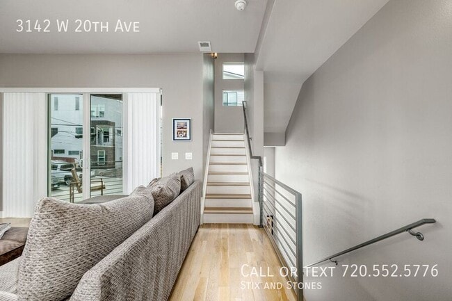 Building Photo - 3142 W 20th Ave