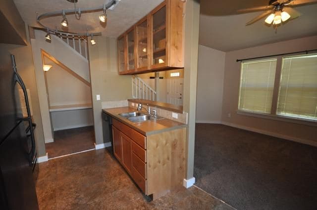 Building Photo - 2-Bed 2-Bath Townhome in Sendero Subdivision