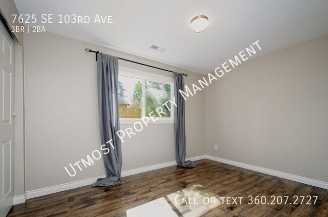 Building Photo - 7625 SE 103rd Ave