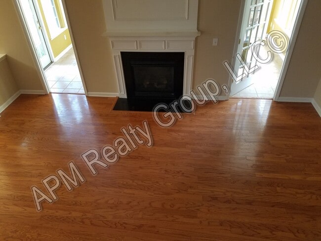 Building Photo - Great  Home in Wood Crest at Lake Carolina