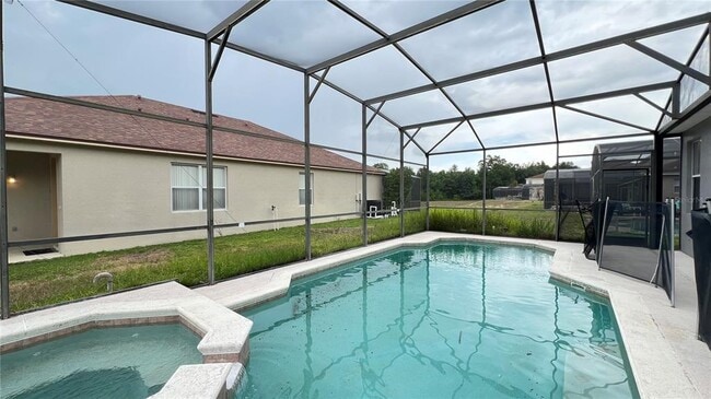 Building Photo - 318 Sand Ridge Dr