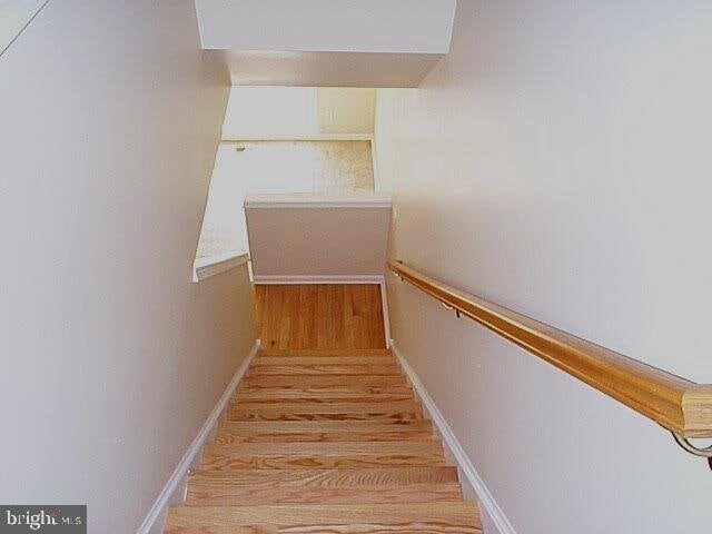 Building Photo - 18 Glennwood Dr
