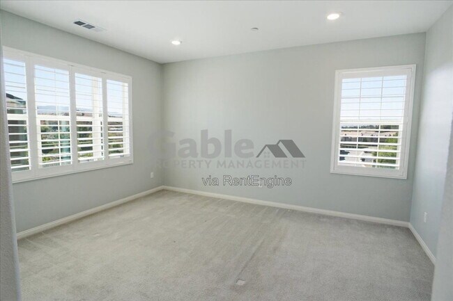 Building Photo - 26425 Choral Ln