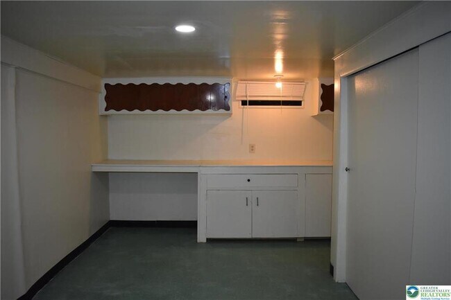 Building Photo - 538 S 23rd St