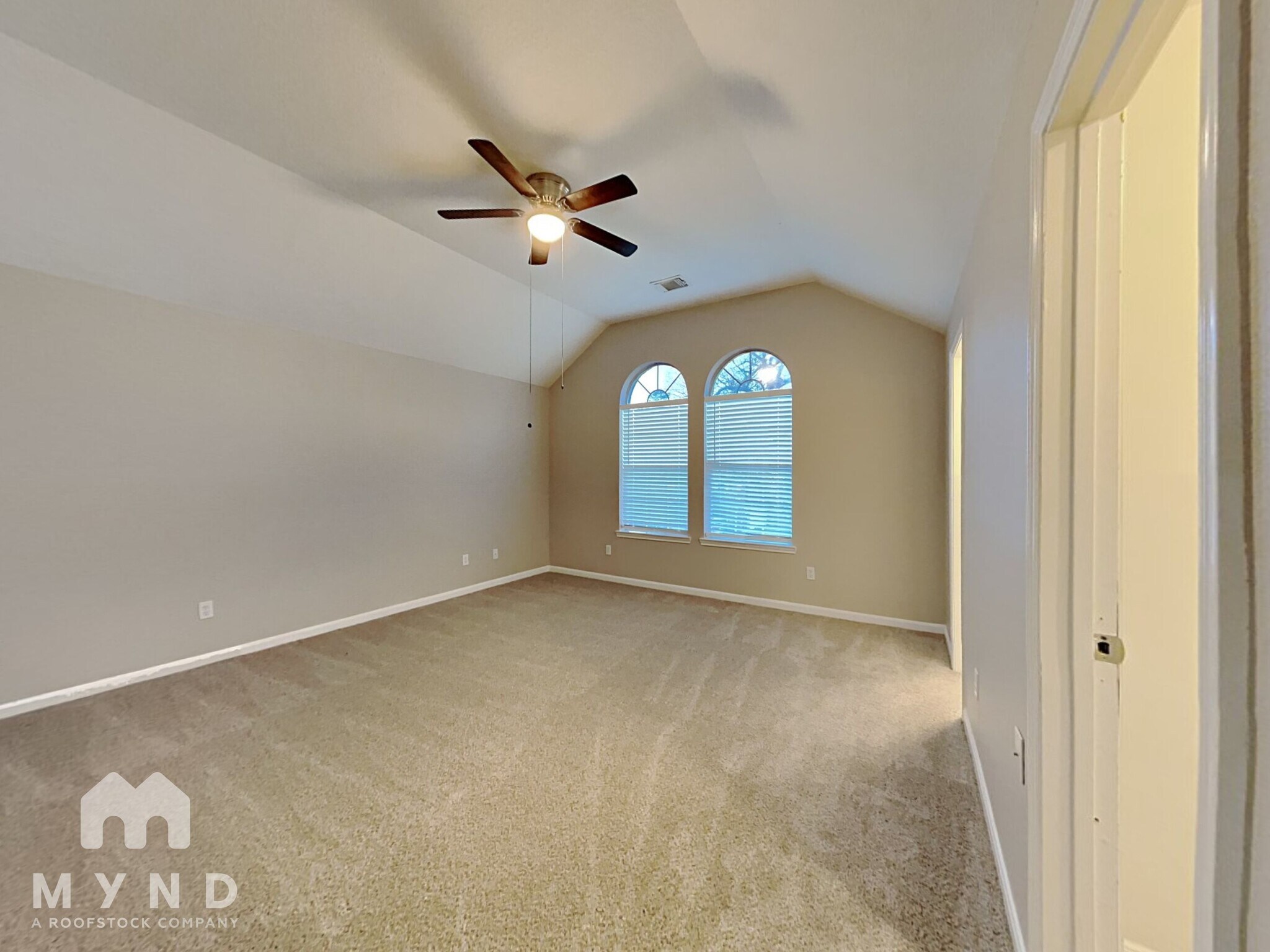 Building Photo - 14128 Broken Arrow Dr