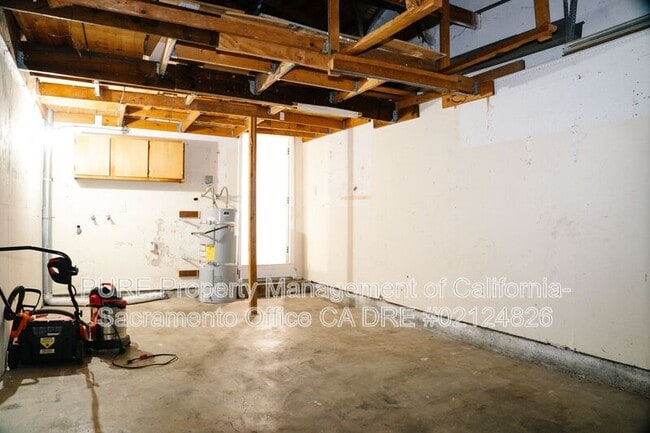 Building Photo - 10095 Nebula Way