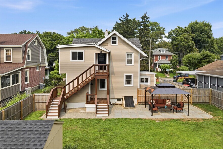 Building Photo - 135 Rutledge Ave