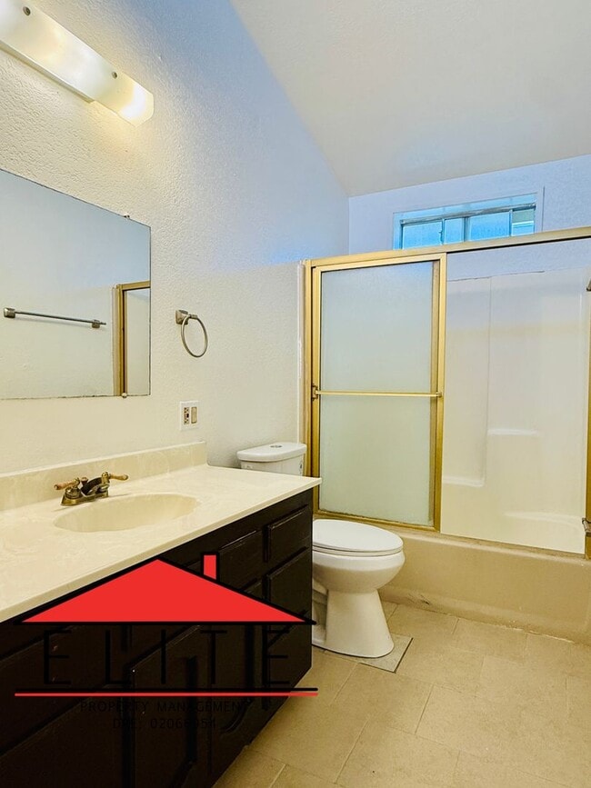 Building Photo - 332AL