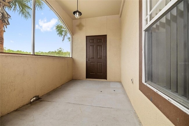 Building Photo - 16573 Enclave Village Dr
