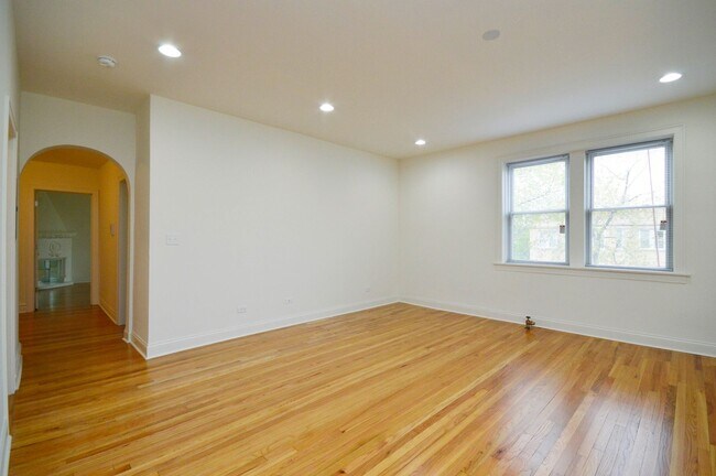 Building Photo - North Park Renovated Three Bedroom / Two Bathroom