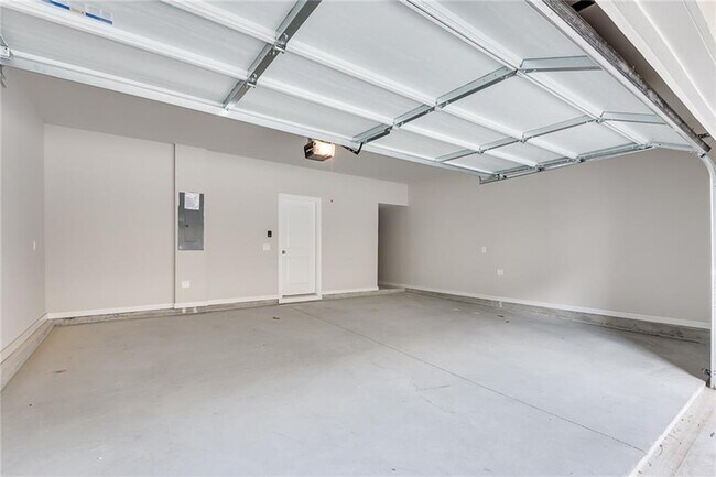 Building Photo - 1158 Millennium Park Rd