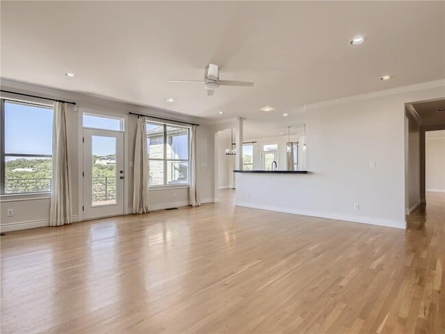 Building Photo - 267 Commons Ford Rd