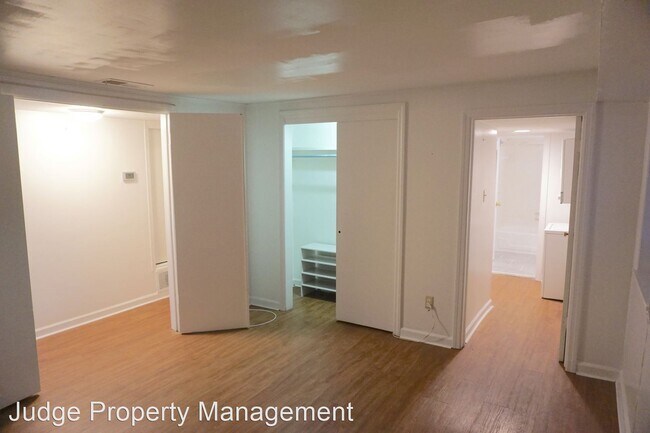 Building Photo - 207 E Charlton St