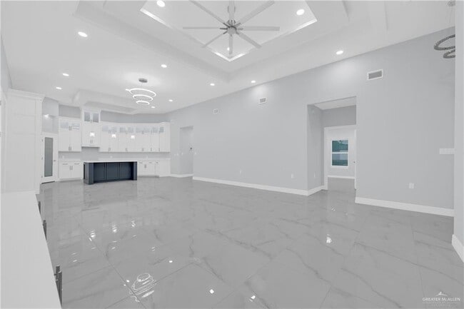 Building Photo - 8 Ebano Ave