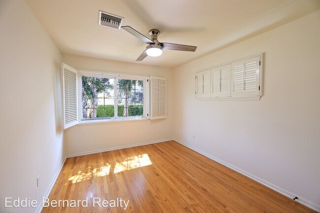 Building Photo - 4 br, 2 bath House - 17135 Tiara St.