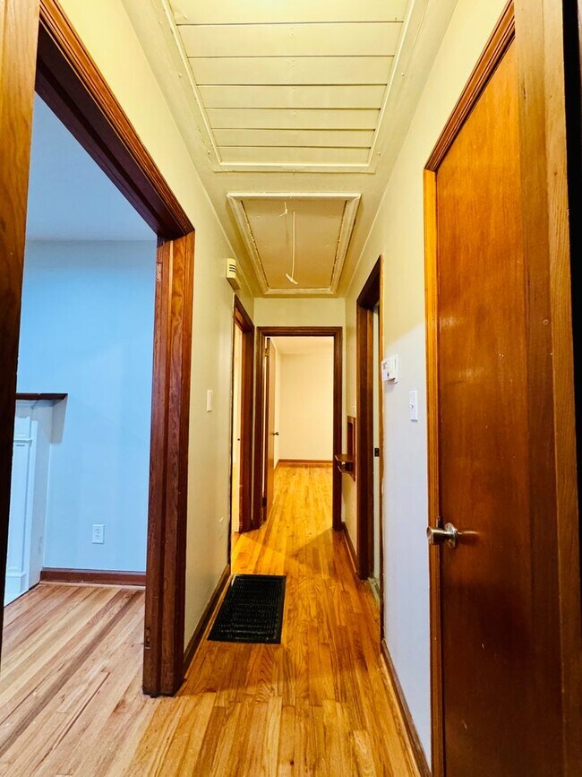 Building Photo - 2720 Hazel St