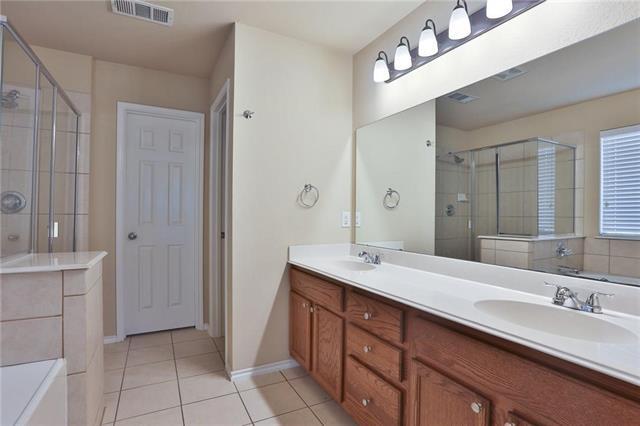 Building Photo - 2012 Meadow View Dr