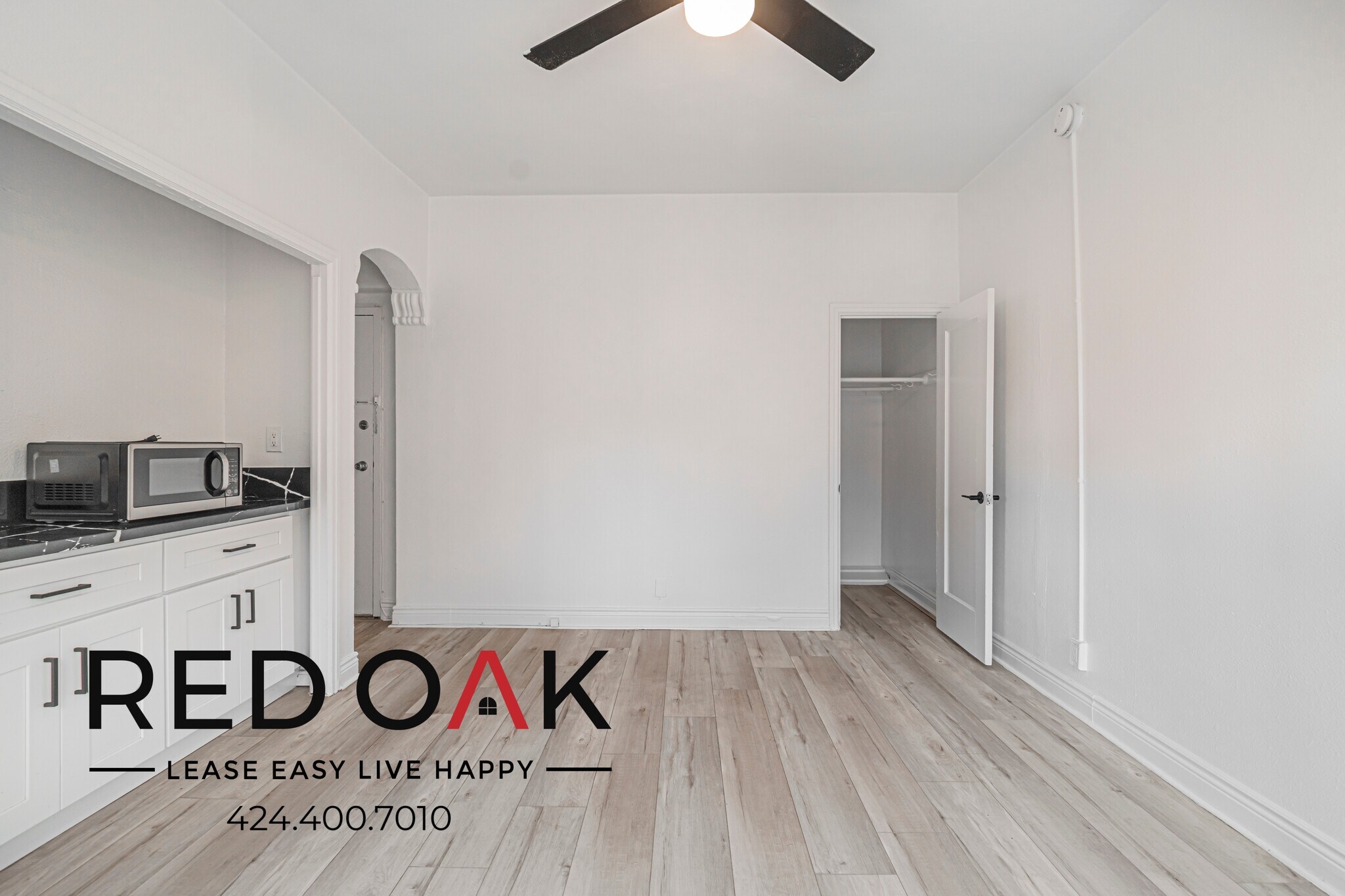 Building Photo - 3471 W 5th St