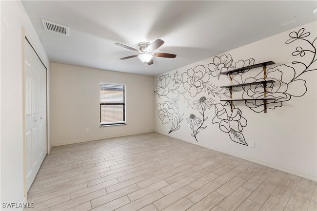 Building Photo - 3419 SW 8th Pl