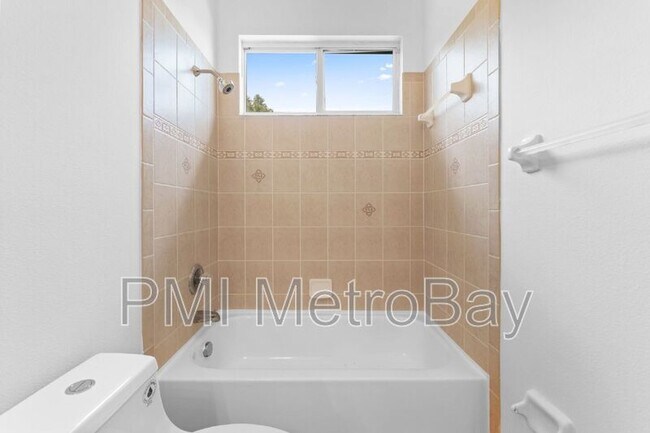 Building Photo - 10886 Cory Lake Dr