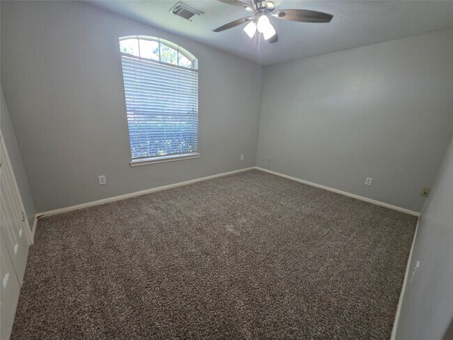 Building Photo - 3602 Brookstone Ct