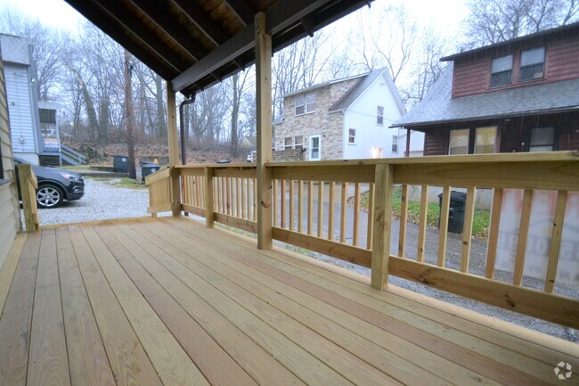Building Photo - 567 Cross Ct