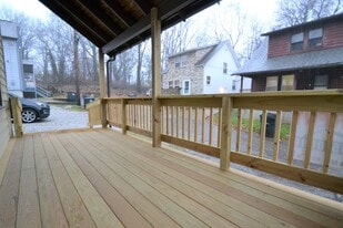 Building Photo - 567 Cross Ct