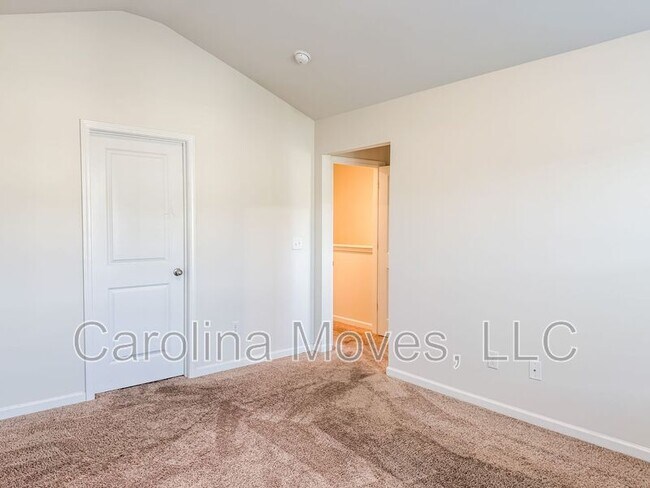 Building Photo - 117 Southridge Ct