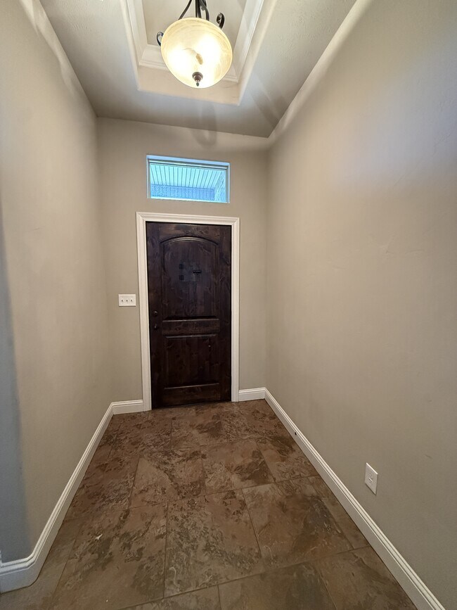 Building Photo - 6645 Jasper Cir