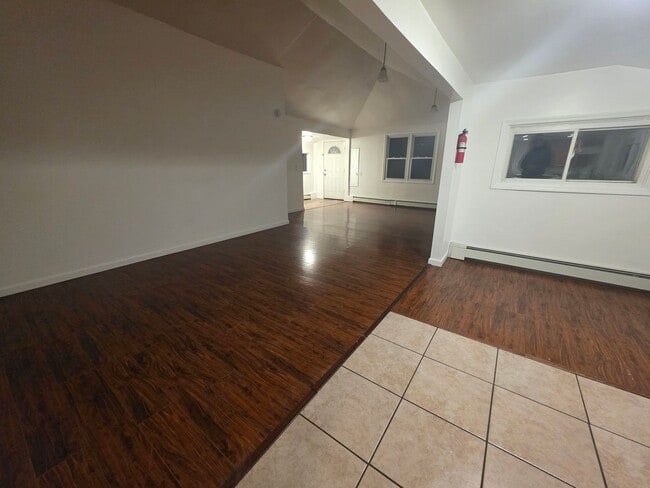 Building Photo - 776 NY-284