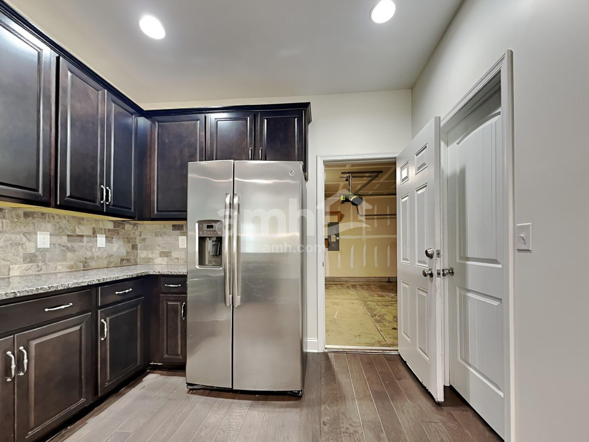 Building Photo - 9919 Maywine Cir