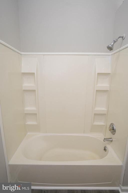 Building Photo - 28975 Aleine Ave