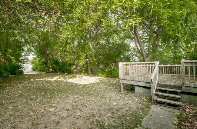 Building Photo - 917 Watt St