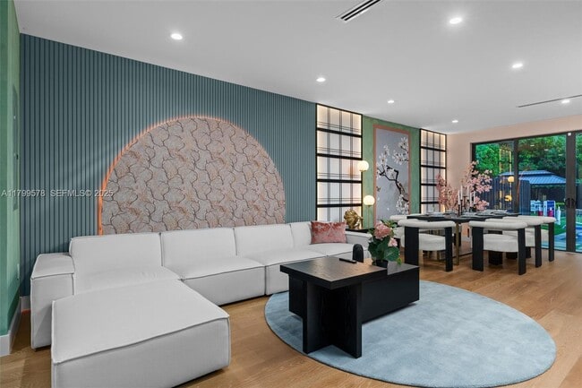 Building Photo - 410 NW 52nd St