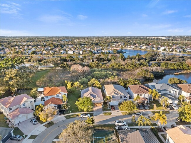 Building Photo - 17491 SW 33rd St