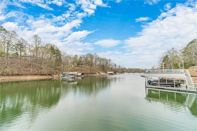 Building Photo - 691 Harbor Cove