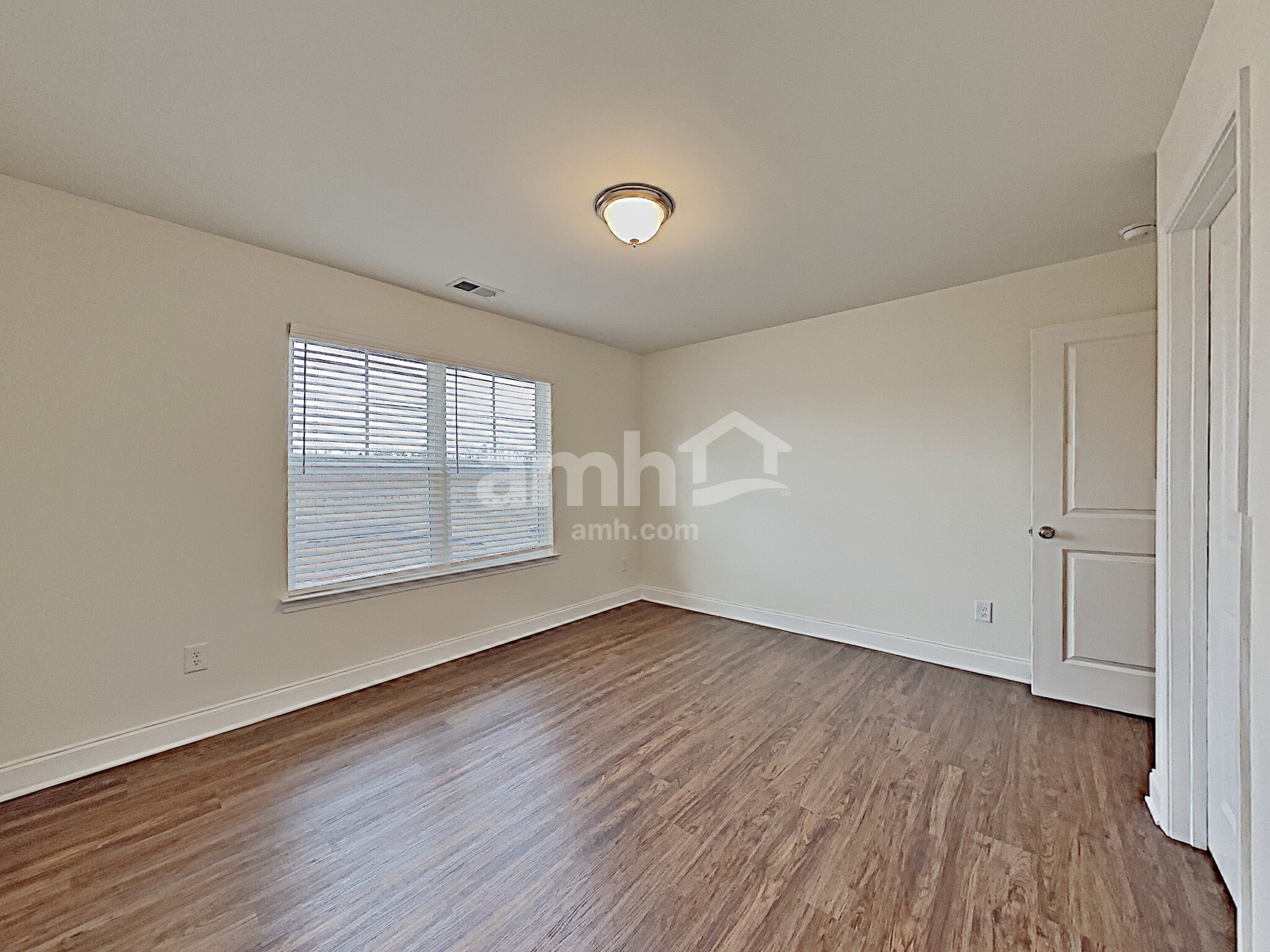 Building Photo - 5020 Franks Creek Way